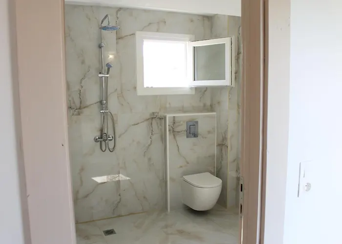 The Rose Of * Limenária